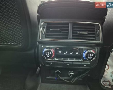 Білий Ауді SQ7, об'ємом двигуна 3.96 л та пробігом 296 тис. км за 44000 $, фото 9 на Automoto.ua