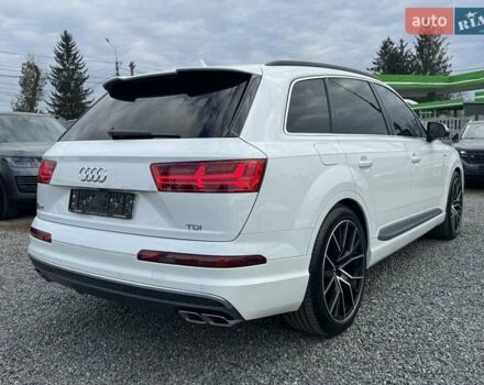 Белый Ауди SQ7, объемом двигателя 3.96 л и пробегом 124 тыс. км за 55900 $, фото 52 на Automoto.ua