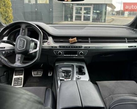 Белый Ауди SQ7, объемом двигателя 4 л и пробегом 160 тыс. км за 52000 $, фото 9 на Automoto.ua