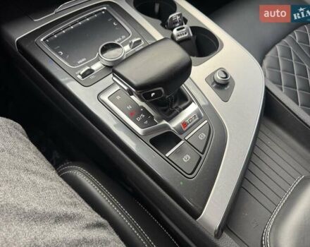 Белый Ауди SQ7, объемом двигателя 3.96 л и пробегом 124 тыс. км за 55900 $, фото 19 на Automoto.ua