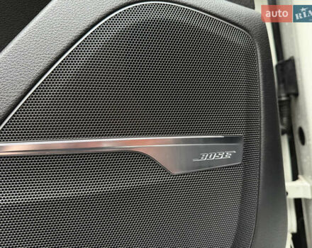 Белый Ауди SQ7, объемом двигателя 3.96 л и пробегом 206 тыс. км за 44000 $, фото 32 на Automoto.ua