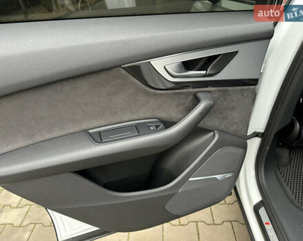 Белый Ауди SQ7, объемом двигателя 3.96 л и пробегом 128 тыс. км за 56500 $, фото 14 на Automoto.ua