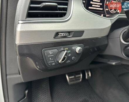 Белый Ауди SQ7, объемом двигателя 3.96 л и пробегом 128 тыс. км за 56500 $, фото 10 на Automoto.ua