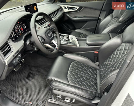 Белый Ауди SQ7, объемом двигателя 3.96 л и пробегом 128 тыс. км за 56500 $, фото 9 на Automoto.ua