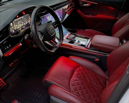 Белый Ауди SQ7, объемом двигателя 3.96 л и пробегом 129 тыс. км за 88000 $, фото 26 на Automoto.ua