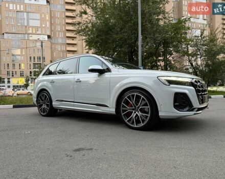 Белый Ауди SQ7, объемом двигателя 3.96 л и пробегом 129 тыс. км за 88000 $, фото 11 на Automoto.ua