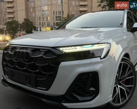 Белый Ауди SQ7, объемом двигателя 3.96 л и пробегом 129 тыс. км за 88000 $, фото 2 на Automoto.ua