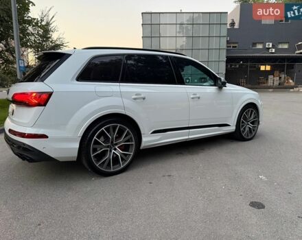 Белый Ауди SQ7, объемом двигателя 3.96 л и пробегом 129 тыс. км за 88000 $, фото 12 на Automoto.ua
