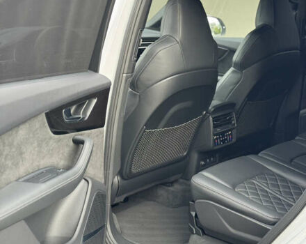 Белый Ауди SQ7, объемом двигателя 4 л и пробегом 49 тыс. км за 77500 $, фото 12 на Automoto.ua