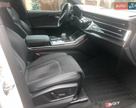 Белый Ауди SQ7, объемом двигателя 3.96 л и пробегом 133 тыс. км за 83500 $, фото 12 на Automoto.ua