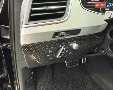 Чорний Ауді SQ7, об'ємом двигуна 3.96 л та пробігом 236 тис. км за 47800 $, фото 7 на Automoto.ua