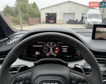 Чорний Ауді SQ7, об'ємом двигуна 3.96 л та пробігом 236 тис. км за 47800 $, фото 11 на Automoto.ua