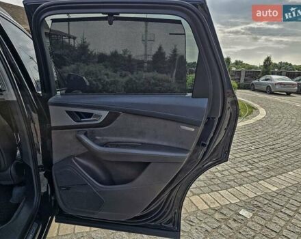 Чорний Ауді SQ7, об'ємом двигуна 2.97 л та пробігом 78 тис. км за 62000 $, фото 46 на Automoto.ua