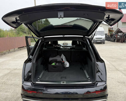 Чорний Ауді SQ7, об'ємом двигуна 3.96 л та пробігом 236 тис. км за 47800 $, фото 10 на Automoto.ua