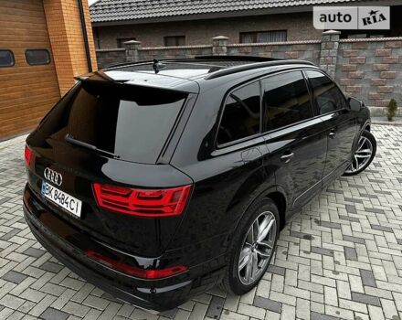 Чорний Ауді SQ7, об'ємом двигуна 4 л та пробігом 142 тис. км за 64500 $, фото 25 на Automoto.ua