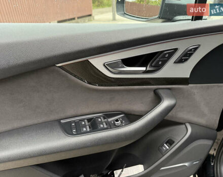 Чорний Ауді SQ7, об'ємом двигуна 3.96 л та пробігом 236 тис. км за 47800 $, фото 8 на Automoto.ua