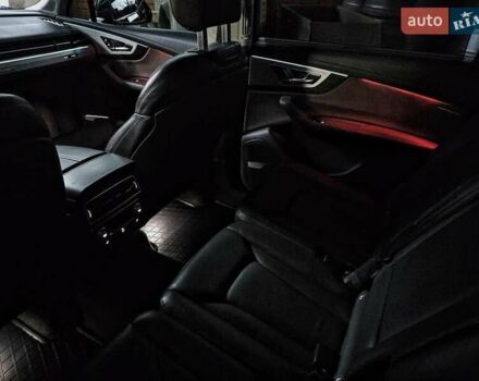 Чорний Ауді SQ7, об'ємом двигуна 2.97 л та пробігом 78 тис. км за 62000 $, фото 83 на Automoto.ua
