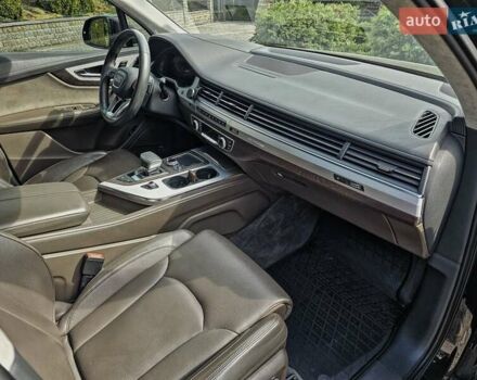 Чорний Ауді SQ7, об'ємом двигуна 2.97 л та пробігом 78 тис. км за 62000 $, фото 40 на Automoto.ua