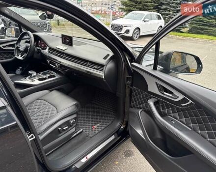 Черный Ауди SQ7, объемом двигателя 3.96 л и пробегом 157 тыс. км за 49900 $, фото 96 на Automoto.ua