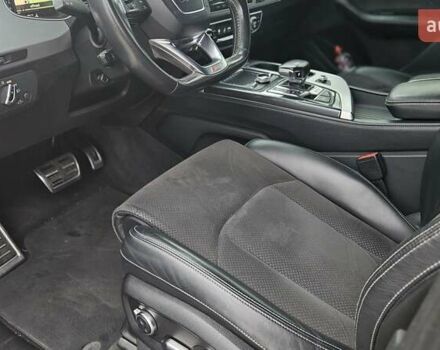 Черный Ауди SQ7, объемом двигателя 3.96 л и пробегом 343 тыс. км за 32999 $, фото 47 на Automoto.ua