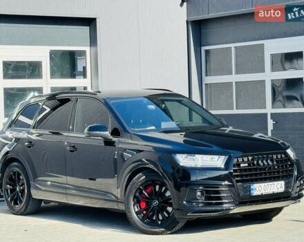 Чорний Ауді SQ7, об'ємом двигуна 3.96 л та пробігом 170 тис. км за 53400 $, фото 7 на Automoto.ua