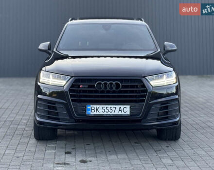 Черный Ауди SQ7, объемом двигателя 4 л и пробегом 135 тыс. км за 63000 $, фото 5 на Automoto.ua