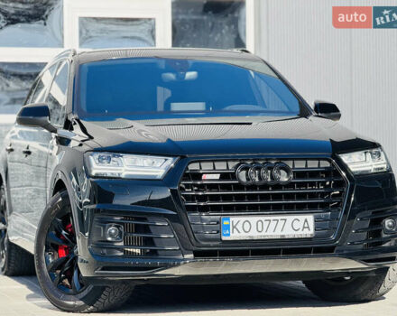 Чорний Ауді SQ7, об'ємом двигуна 3.96 л та пробігом 170 тис. км за 53400 $, фото 8 на Automoto.ua