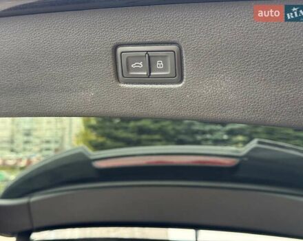 Черный Ауди SQ7, объемом двигателя 3.96 л и пробегом 157 тыс. км за 49900 $, фото 18 на Automoto.ua