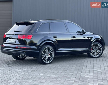 Черный Ауди SQ7, объемом двигателя 4 л и пробегом 135 тыс. км за 63000 $, фото 11 на Automoto.ua