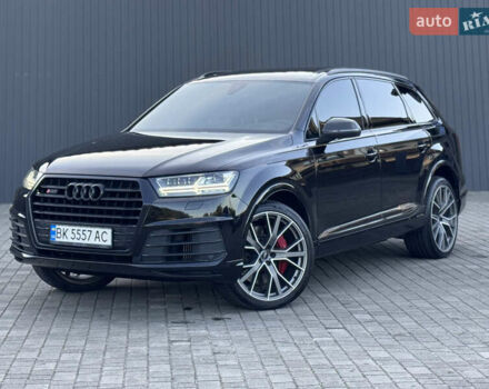 Черный Ауди SQ7, объемом двигателя 4 л и пробегом 135 тыс. км за 63000 $, фото 1 на Automoto.ua
