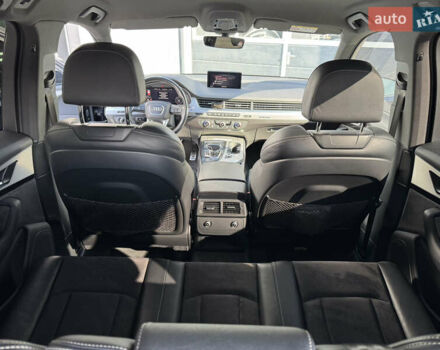 Чорний Ауді SQ7, об'ємом двигуна 3.96 л та пробігом 170 тис. км за 53400 $, фото 58 на Automoto.ua