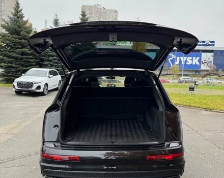 Черный Ауди SQ7, объемом двигателя 3.96 л и пробегом 157 тыс. км за 49900 $, фото 16 на Automoto.ua