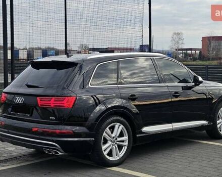 Черный Ауди SQ7, объемом двигателя 3.96 л и пробегом 343 тыс. км за 32999 $, фото 16 на Automoto.ua