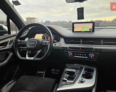 Черный Ауди SQ7, объемом двигателя 3.96 л и пробегом 343 тыс. км за 32999 $, фото 62 на Automoto.ua