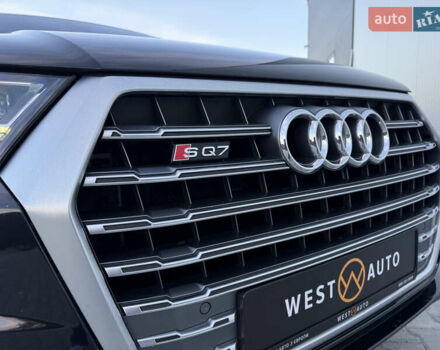 Черный Ауди SQ7, объемом двигателя 3.96 л и пробегом 343 тыс. км за 35500 $, фото 6 на Automoto.ua