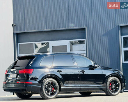 Чорний Ауді SQ7, об'ємом двигуна 3.96 л та пробігом 170 тис. км за 53400 $, фото 2 на Automoto.ua