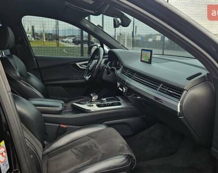 Черный Ауди SQ7, объемом двигателя 3.96 л и пробегом 343 тыс. км за 32999 $, фото 67 на Automoto.ua