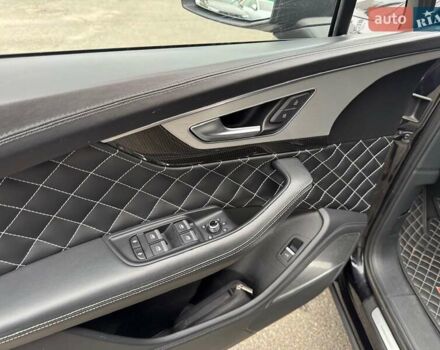 Черный Ауди SQ7, объемом двигателя 3.96 л и пробегом 157 тыс. км за 49900 $, фото 33 на Automoto.ua