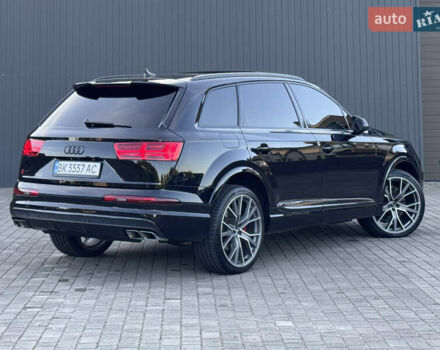 Черный Ауди SQ7, объемом двигателя 4 л и пробегом 135 тыс. км за 63000 $, фото 9 на Automoto.ua
