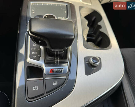 Чорний Ауді SQ7, об'ємом двигуна 3.96 л та пробігом 170 тис. км за 53400 $, фото 32 на Automoto.ua