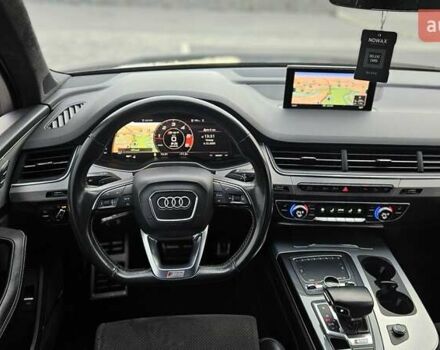 Черный Ауди SQ7, объемом двигателя 3.96 л и пробегом 343 тыс. км за 32999 $, фото 61 на Automoto.ua