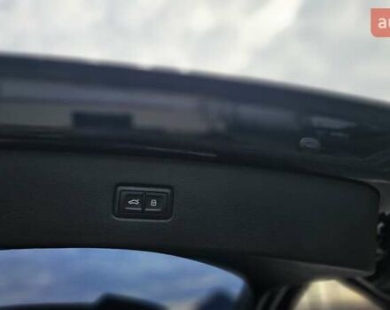 Черный Ауди SQ7, объемом двигателя 3.96 л и пробегом 343 тыс. км за 32999 $, фото 78 на Automoto.ua