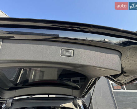 Чорний Ауді SQ7, об'ємом двигуна 3.96 л та пробігом 170 тис. км за 53400 $, фото 56 на Automoto.ua