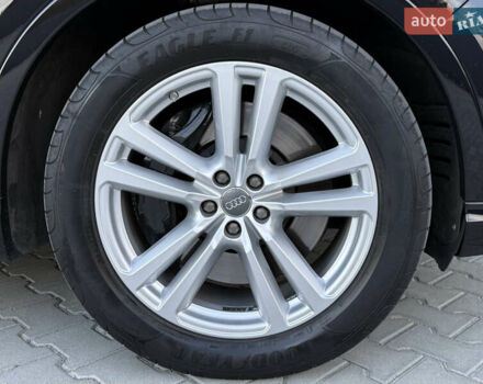 Черный Ауди SQ7, объемом двигателя 3.96 л и пробегом 343 тыс. км за 35500 $, фото 9 на Automoto.ua