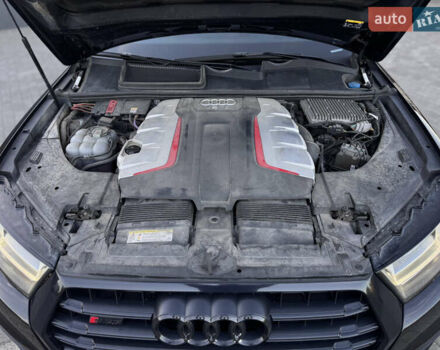 Черный Ауди SQ7, объемом двигателя 4 л и пробегом 135 тыс. км за 63000 $, фото 44 на Automoto.ua