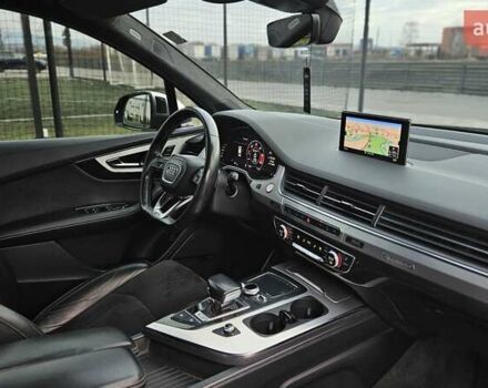 Черный Ауди SQ7, объемом двигателя 3.96 л и пробегом 343 тыс. км за 32999 $, фото 66 на Automoto.ua