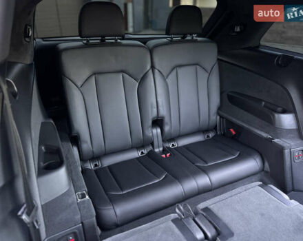 Черный Ауди SQ7, объемом двигателя 4 л и пробегом 135 тыс. км за 63000 $, фото 43 на Automoto.ua
