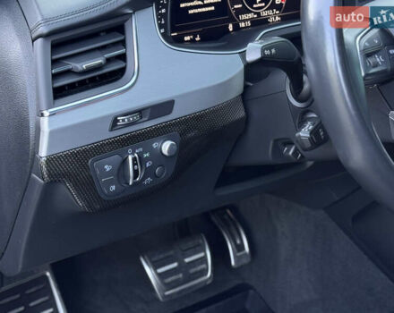 Черный Ауди SQ7, объемом двигателя 4 л и пробегом 135 тыс. км за 63000 $, фото 18 на Automoto.ua