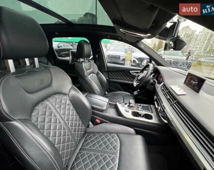 Черный Ауди SQ7, объемом двигателя 3.96 л и пробегом 157 тыс. км за 49900 $, фото 99 на Automoto.ua