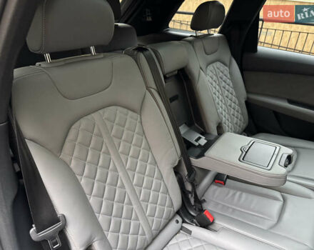 Чорний Ауді SQ7, об'ємом двигуна 3.96 л та пробігом 110 тис. км за 58400 $, фото 50 на Automoto.ua